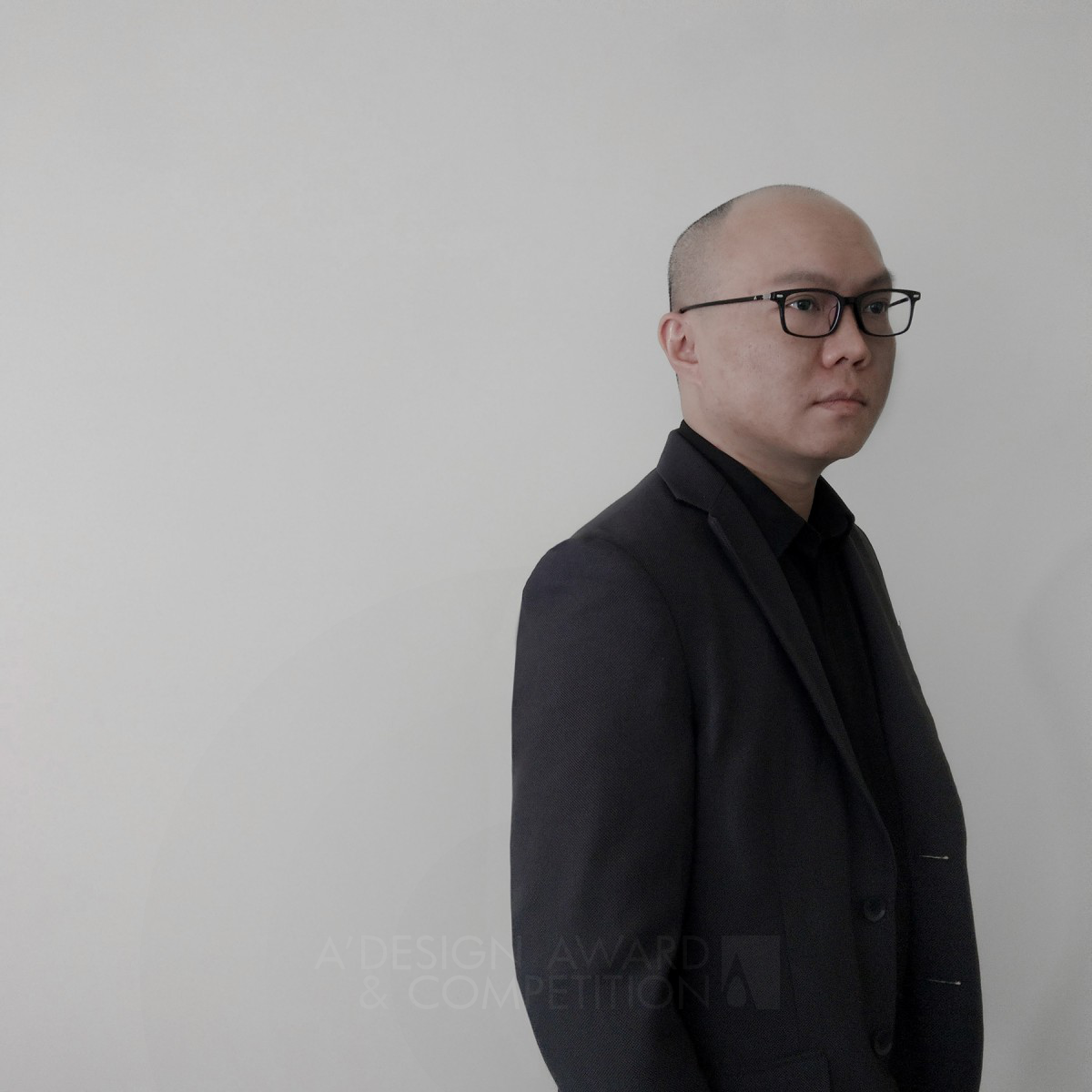 MingChun Hsu Designer Portrait Photo