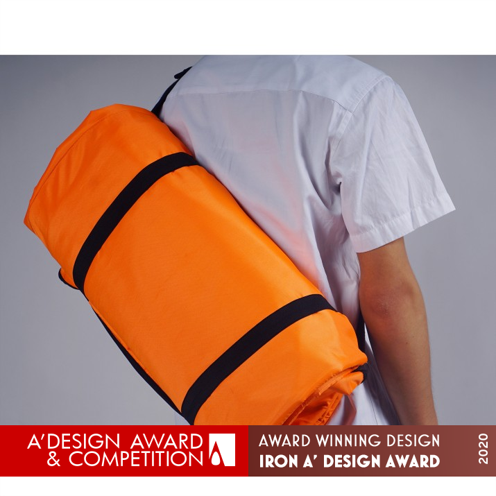 Shadow Multifunctional Lifesaving Blanket by Xudong Cai Iron Safety Clothing and Personal Protective Equipment Design Award Winner 2020 