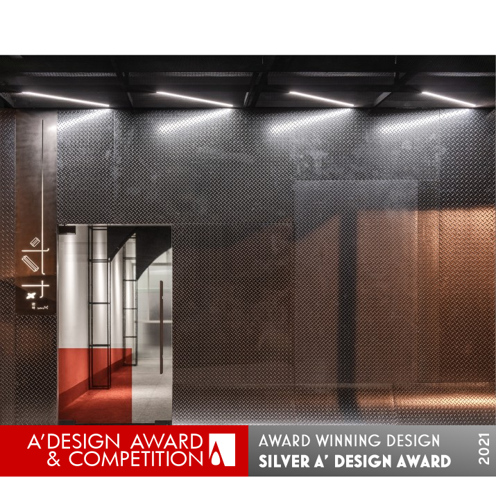 Gallery Crossroad Exhibition Spatial Design by Hsin-Ting Weng Silver Interior Space and Exhibition Design Award Winner 2021 