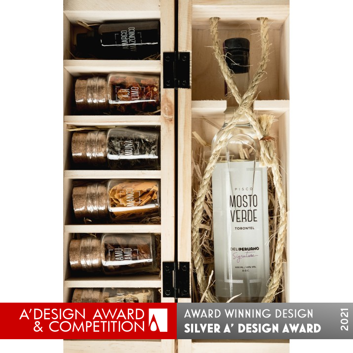 DeliPeruano Signature Packaging by Carla Filomeno Tejeda Silver Limited Edition and Custom Design Award Winner 2021 