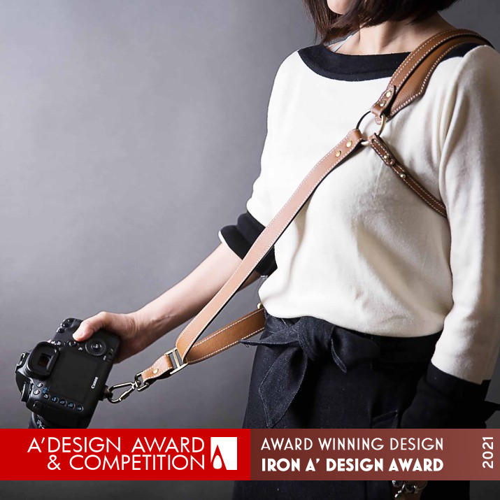 Sharpshooter Camera Strap by Mei-Ling Lin Iron Fashion and Travel Accessories Design Award Winner 2021 