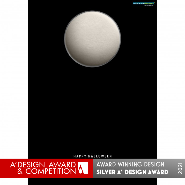 Full Moon Social Ad by Fabiano Dalmacio Silver Advertising, Marketing and Communication Design Award Winner 2021 