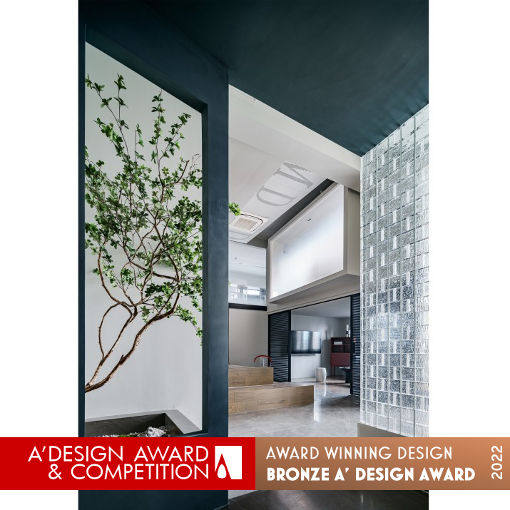 Mok Office Space by Chen Fengfeng and Jiang Baoyi Bronze Interior Space and Exhibition Design Award Winner 2022 