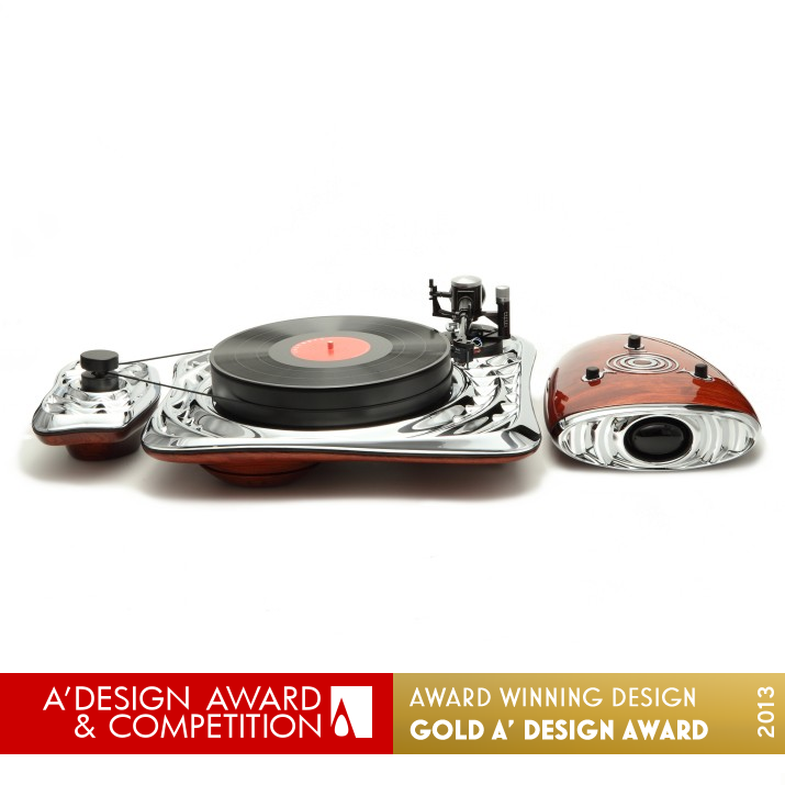 Calliope Hi-Fi turntable by Deniz Karasahin Golden Digital and Electronic Device Design Award Winner 2013 