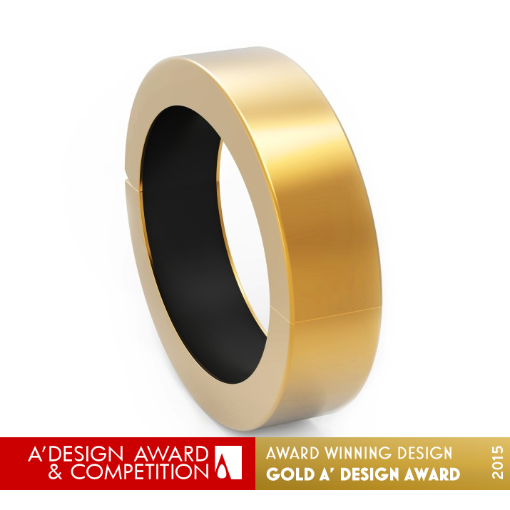 QBracelet  Phone Charger by James Kernan Golden Wearable Technologies Design Award Winner 2015 