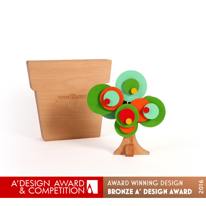 Cwic Toy by Pablo Saracho & Mayte Ruiz de Velasco Bronze Toys, Games and Hobby Products Design Award Winner 2016 