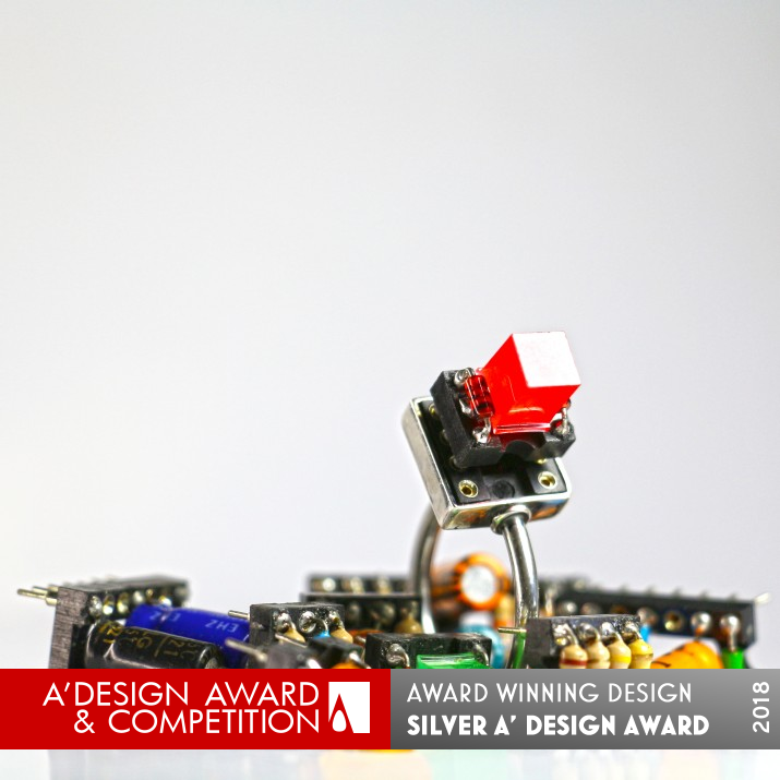 To You Ring of honour by Tsang-Hsuan Lin Silver Jewelry Design Award Winner 2018 