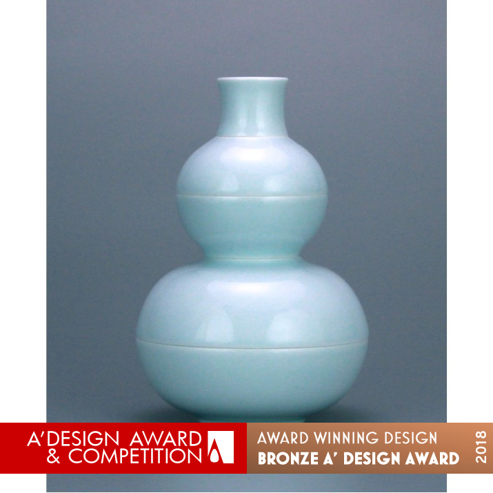 Changeable Double Gourd Multifunctional Ware by Huang Guanghui Bronze Bakeware, Tableware, Drinkware and Cookware Design Award Winner 2018 