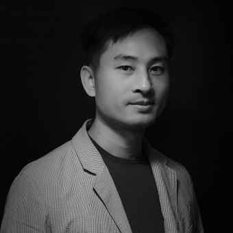 Junzhou Lin  （林军洲） of SGR Design （半人马设计）