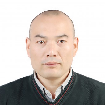 ZePeng Xu of Qumei Home Furnishing Co., Ltd