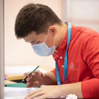 Bowen Fan of Shanghai Art and Design Academy