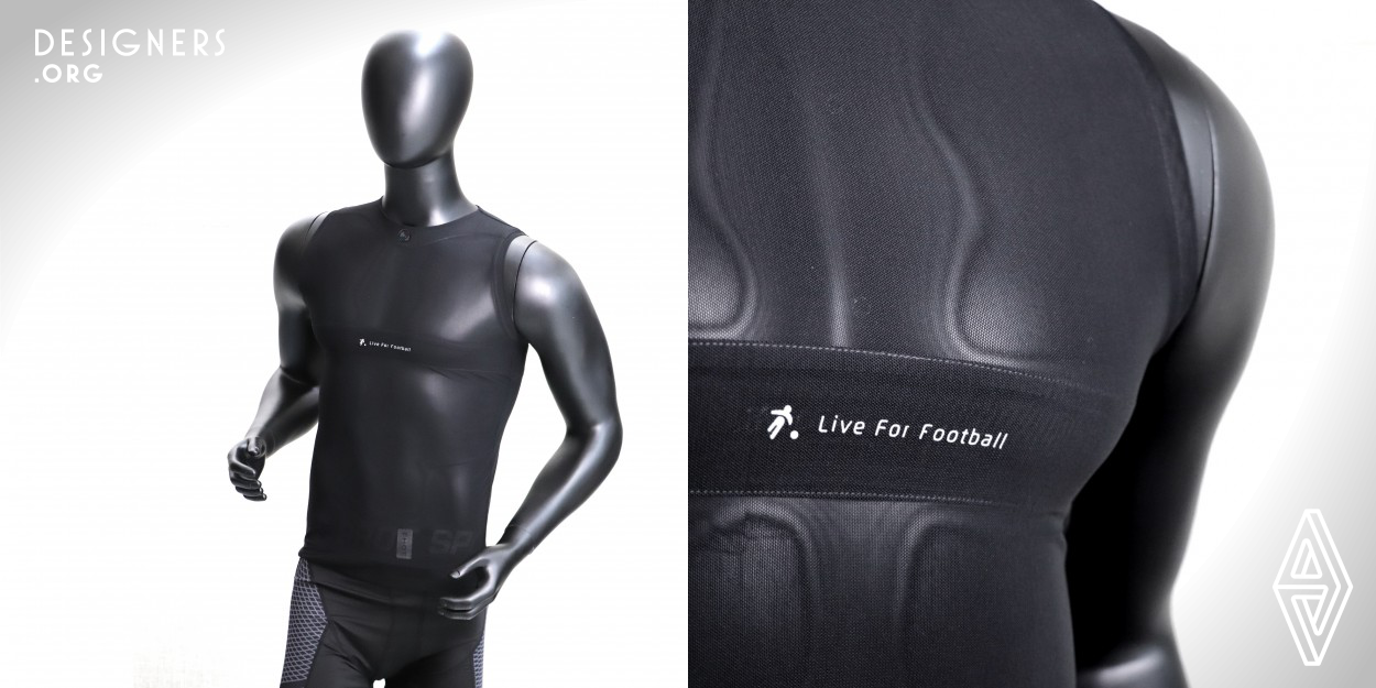 This is a smart vest which is designed for footballer's health during training and matches. Worn beneath the football shirt, there is a chip embedded in the vest which monitors player’s physical signs such as heart rate, breathing rate and calorie consumption on a real-time basis. Also, there is a anti-shake miniature camera installed on the vest, which records the first-person perspective angle of the players while they are playing.