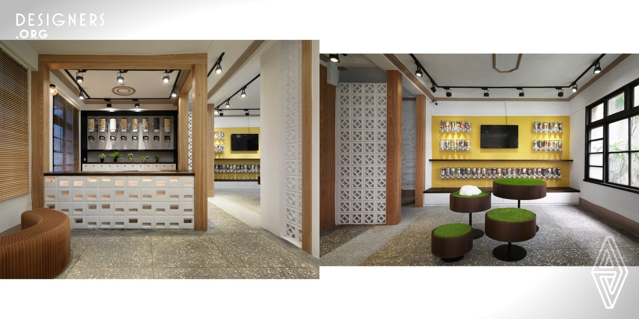 The overall layout is to create a space like a pet amusement park with open and spacious spaces, color selections, and a natural and comfortable environment. The reception design is mimicking the traditional counter just like the one in the traditional Chinese medicine shops, echoing the brands spirit of tailor-made food according to the pets physique, the outdoor space provides a free movement area for children to play, while the second-floor provides a live broadcast area that allows the client to share the life of their pet with more people online in an environment.