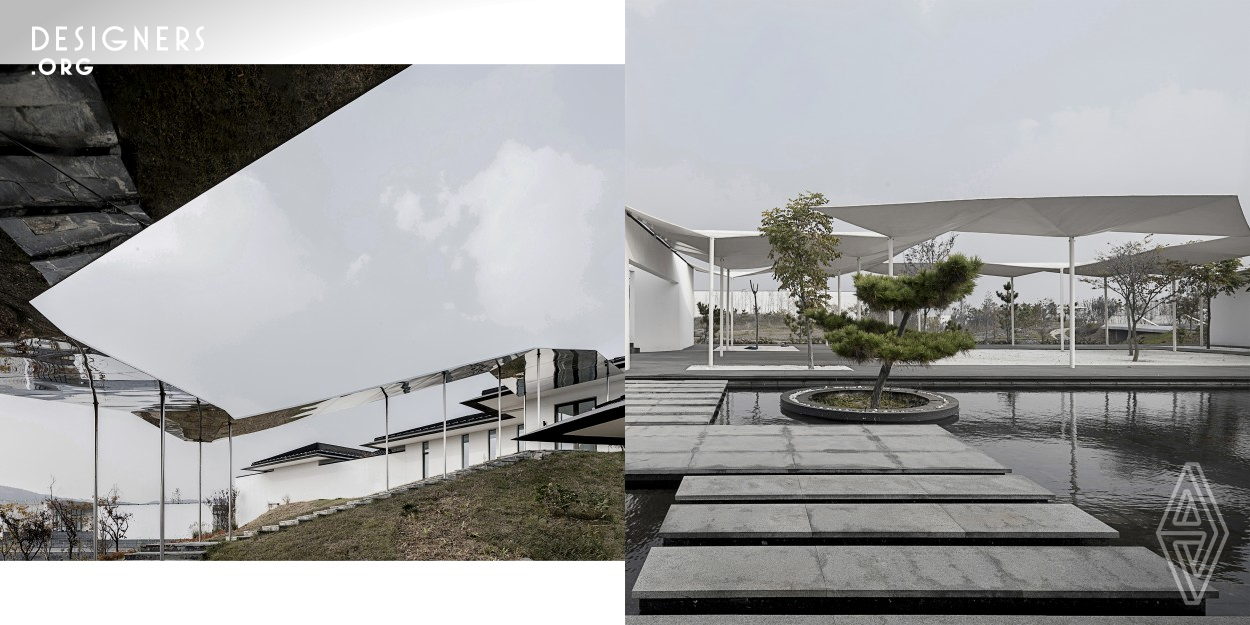 The project highlights the interpretation of Chinese traditional "simple but elegant", which forms different courtyard spaces with white walls, to present a low-density leisure center in the high-density industrial park. With the expression of oriental plain and elegant space, the concept of "left blank" is created to meet the supporting services of daily leisure functions with humanistic care for the internal staff, to meet both their physical and mental health needs after work, and to reduce mental depression and injury from the mechanized work.