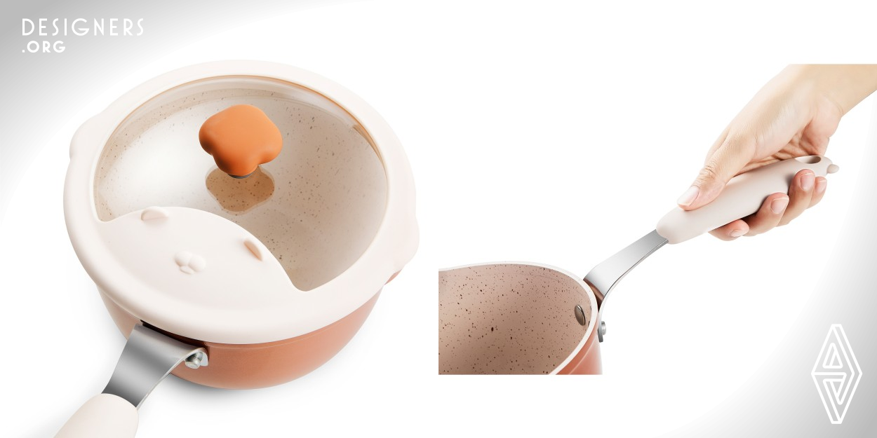 The set consists of a saucepan and a frying pan, with the cartoon image of a hamster on the lid to echo the two ears at the end of the handle. The soft lines and bright colors that are popular among babies are used to make them feel happy, keep them alive and enhance their appetite. This set of coated non-stick pans is specially designed to make complementary foods with Healthy Complementary Foods as its core to better protect the health of baby. 