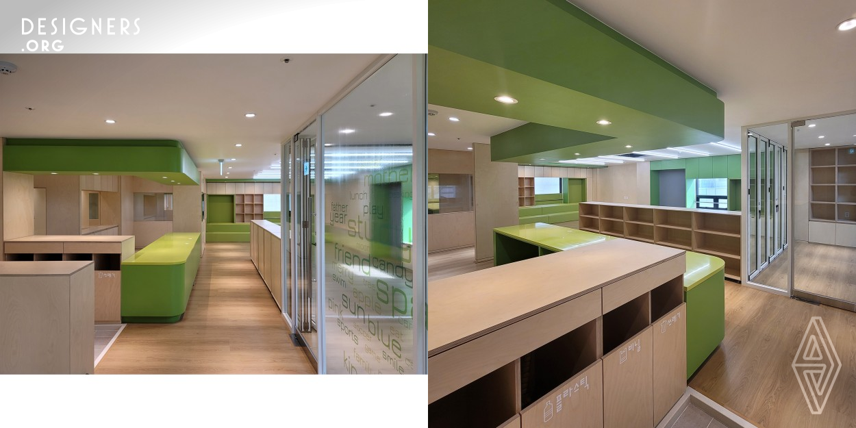 The walls were integrated into bookstores and amusement facilities to stimulate kids creativity imagination. Each room and corridor gives an open feeling so that communication between teachers and kids can be made immediately. Green, the most stable and tranquil color among the colors, is used as a point and the natural birch wood color is utilized so that you can live in a comfortable and warm space. It is planned as a space that exerts potential in interaction with kids by making it a portable furniture that can move comfortably by consisting of module cabinet furniture.