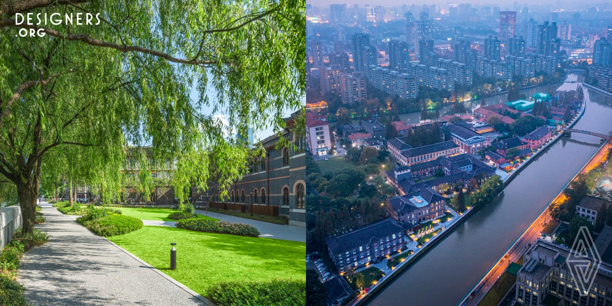 The designer demolished the modern buildings with poor style and fences to combine the original separate campus landscape with the waterfront landscape, in order to present the excellent historical features along the Suzhou Creek to the public. The riverside area was extended. Eliminated steps, eliminated height difference through gentle slope, and greatly increase pedestrian space. The original landscape form of pedestrian footpath and plant greening, was transformed into a new model of campus landscape, shared space and riverside promenade.