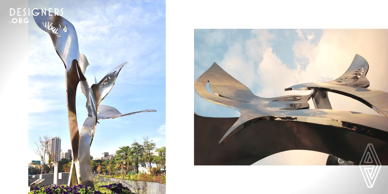 Pride of the City is the Public Art in Maple Garden, the urban oasis and an ecological park in Taichung City. This work expresses the image of four birds flying upward and presents multiple images similar to trees, flowers, and birds from different angles to show the cycle of four seasons and the harmonious coexistence of all living things. This public sculpture leads the visitors to approach nature and brighten nights in Maple Garden.