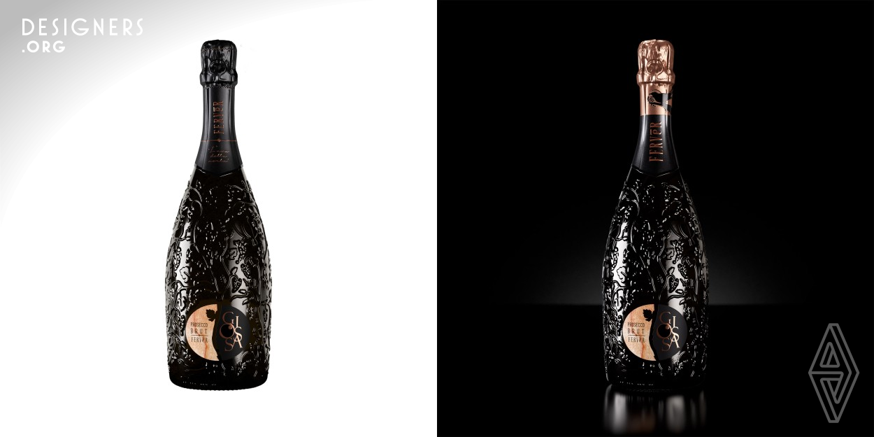 Giossa is a premium glass bottle for Prosecco sparkling wine. With this design, Gentlebrand pays homage to its territory and the Valdobbiadene hills, part of Unesco. The inspiration comes directly from the vineyard, clearly represented on the bottle with engravings of leaves, branches and grapes that make the bottle unique. Every detail is carefully thought to ensure feasibility from an industrial and technical point of view, without compromising the aesthetics. Giossa name originates from the Venetian dialect and means drop, recalling dew-making grapes shining in the morning sun.