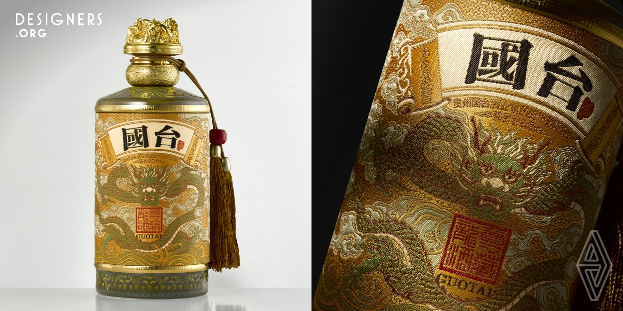 This is a high end product named Dragon, produced in the famous Baijiu producing area Chishui River. The golden visual center looks like the Chishui River flowing through the Yungui Plateau and also like a dragon moving through the clouds. Ceramics and brocade are two major inventions of China. Ceramic bottles are shaped like imperial jade seals, and brocade is used for wine labels, just like the fabric used to make emperor dragon robes, both reflect the nobility and scarcity of products.