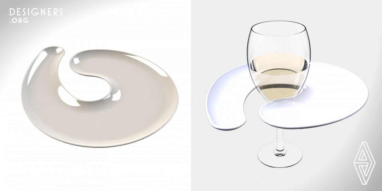 1hand plate: Be the better server. Carry your glass of wine and your plate with one hand only. The plate is light-weighted and its unique shape of a shrimp lies safely in the palm of your hand. Very useful for all kind of events. Parties, receptions, celebrations and more. Always have a free hand to put new delicious food on the plate, a free hand for shaking hands or just a free hand for gestures. Impress your guests and let them enjoy the sudden ease of a standing buffet. 