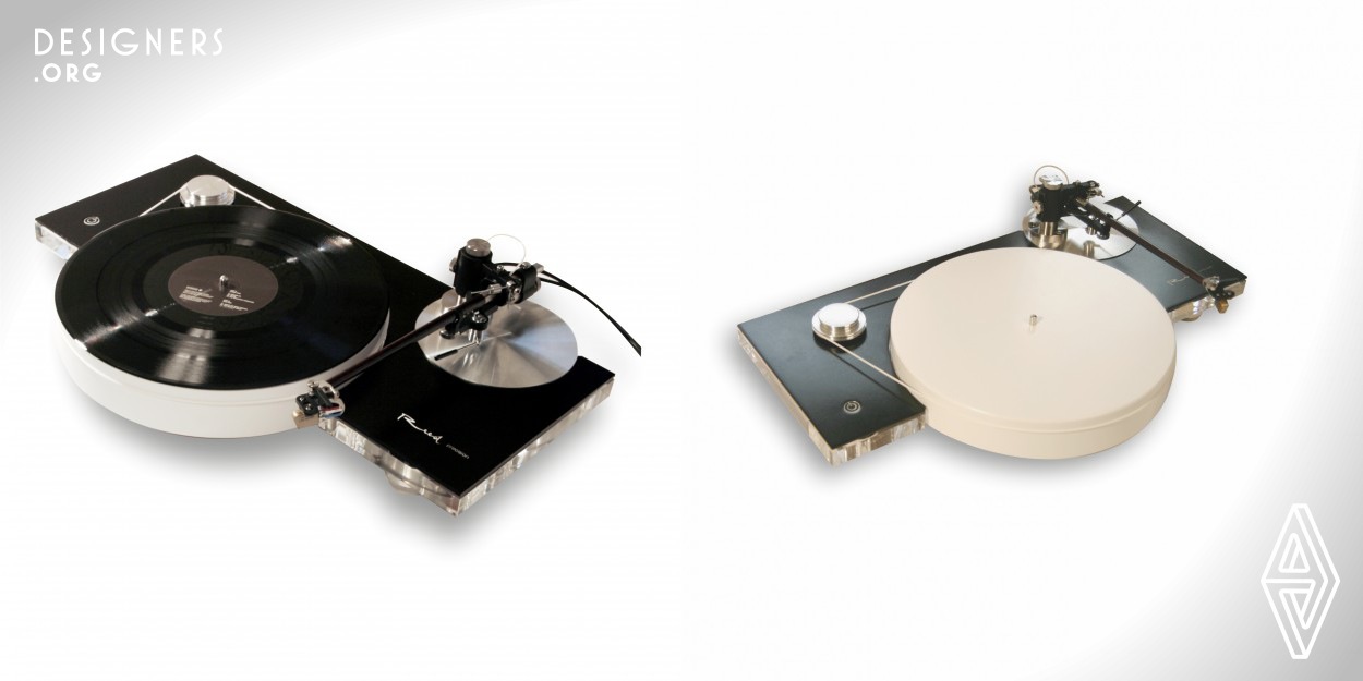 “Reed precision” is made of valued quality materials. As seen in the picture, the central part in this turntable is tonearm disc. The disc enables to use different length tonearms and adjust them. The author combined the design with new engineering solutions with aim to make player look light, modern and luxury. Every function is controlled by hand, so a user is more involved in the entire playing process. This turntable is designed for an audiophile who adores the absolute quality of music and to whom music is an inherent part of life.