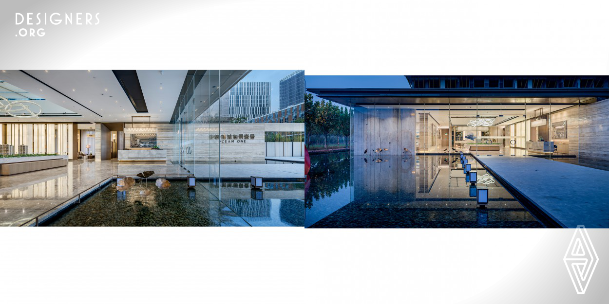 The project located in Shanghai, is a renovation project. For the design of the wall division, the architecture of the design also referred to the construction techniques of Mies van der Rohe. The interior space of Ocean One is small, through the wall split design technique, and the use of glass curtain wall, will into indoor, outdoor landscape through the outspread enlarge the visual effect on the vision, at the height of the indoor and outdoor.  