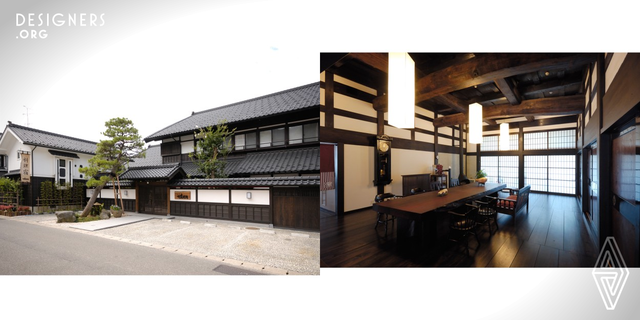 This is the Onsen Ryokan street on the Echizen coast of Fukui Prefecture facing the sea in Japan. The specialty of this spa town in Hokuriku is the Echizen crab dish. They got consultation from a Japanese inn executive who provide the dish. It was a request to change the RC inn to wooden structure. There were two reasons. One was the RC construction buildings deteriorated by severe sea breeze had ended useful life within 40 years. Another was to build a wooden healing inn and to entertain customers for Echizen cuisine.