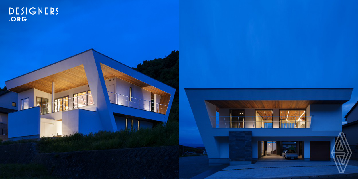 The project ‘N12 House’ is a two floor house in the villa site of Asakura City, Fukuoka Prefecture. For the owner, it is a second house where to relax and have quality time with his family and friends on holidays. As the project site is in chaotic location, the circulatory terrace balcony has provided in its three sides to provide opportunity to enjoy social life in open space while soaking in the surrounding views. In overall, this project aims to be a calm oasis, ideal for physical and mental relaxation away from the bustle of a busy life.