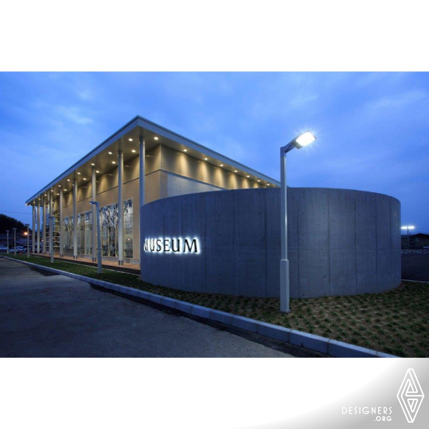 Commercial Building by Hiromoto Oki