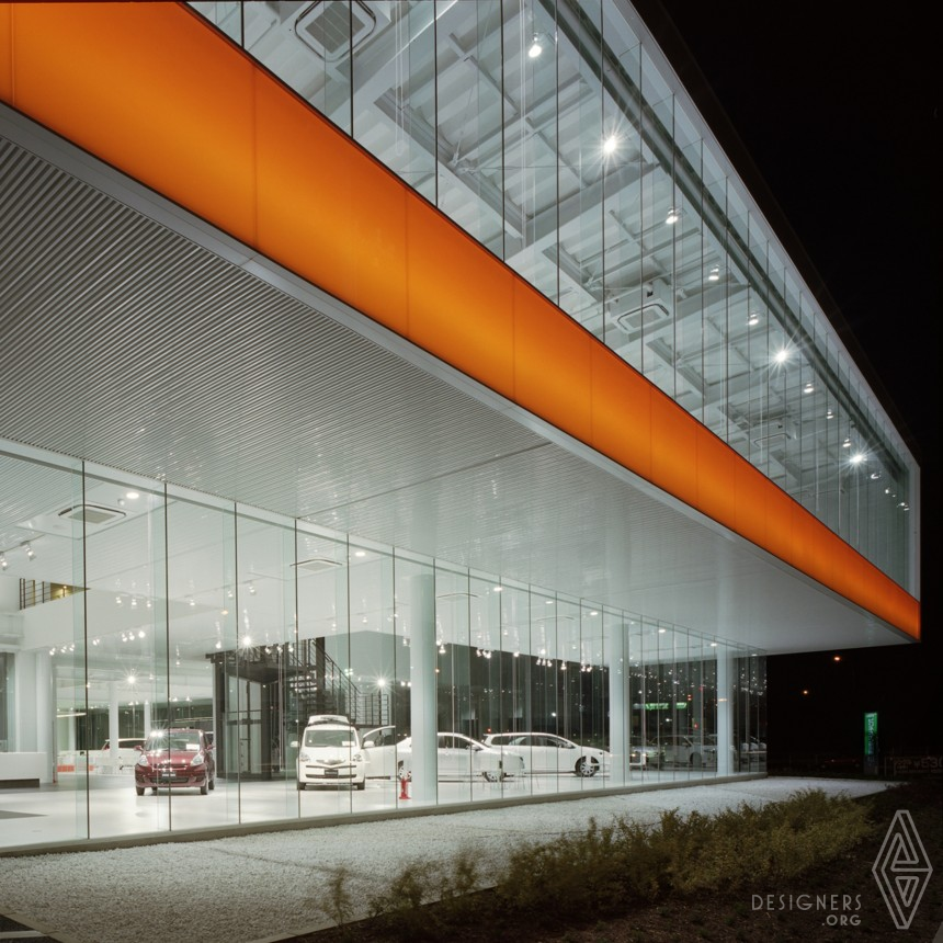 Car Showroom and Garage by Tetsuo Kawabe