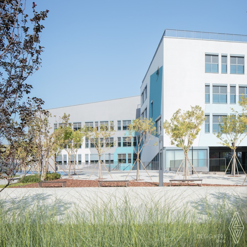 Boxes and Yards by Inclusive Architectural Practice