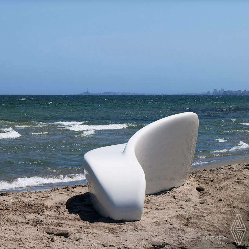 Enrique Mínguez Ros Sitting Bench