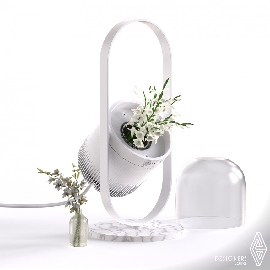 Natural Aromatherapy Humidifier by Yong Zhang