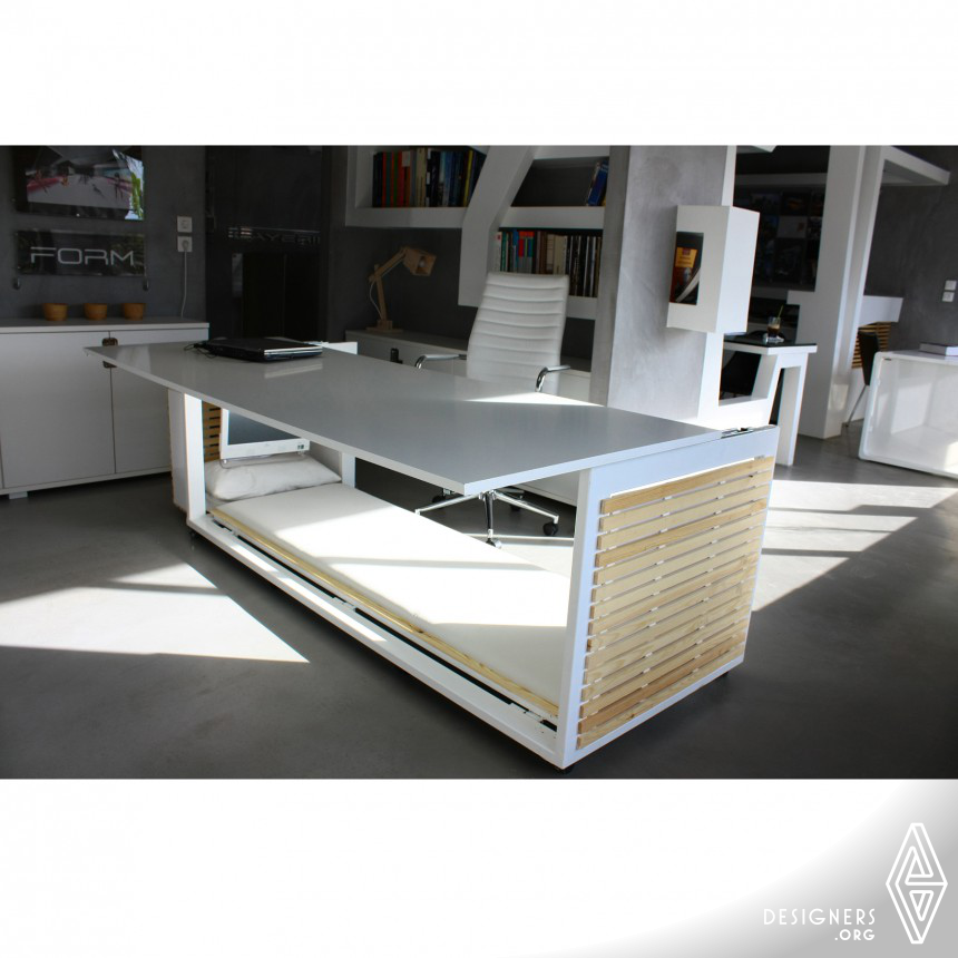 1,6 S.M. OF LIFE DESK CONVERTIBLE TO BED Image