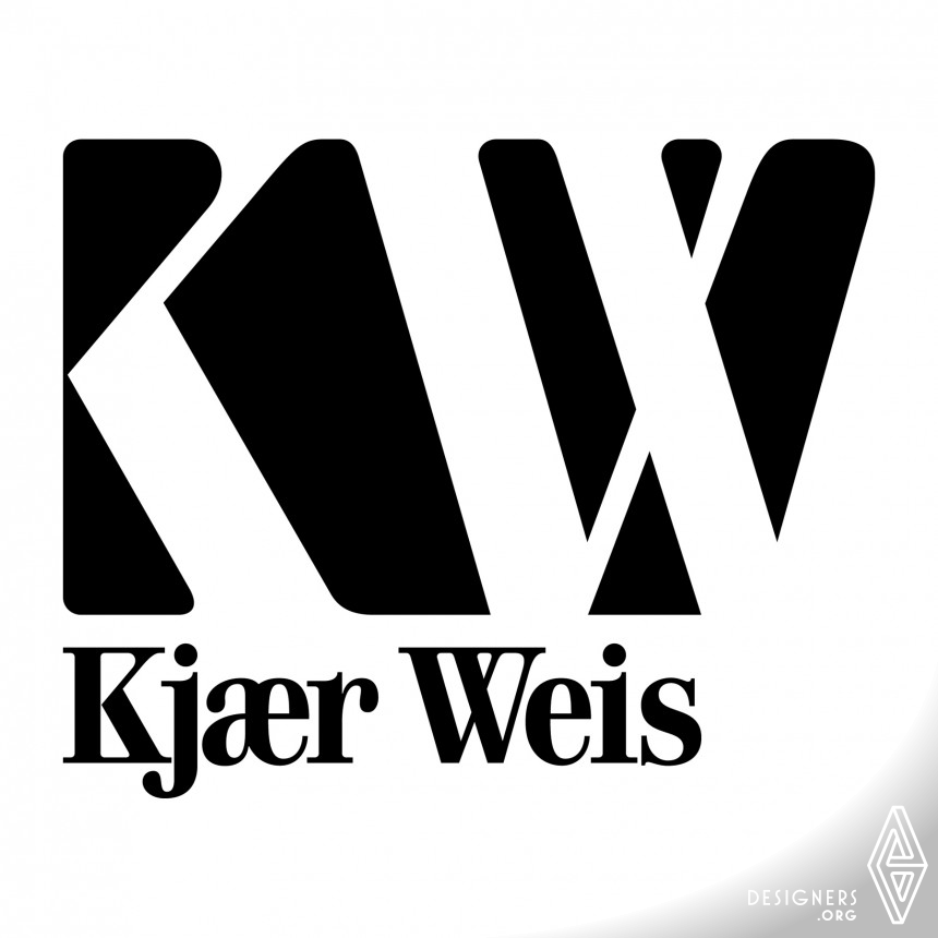 Kjaer Weis Make-up collection