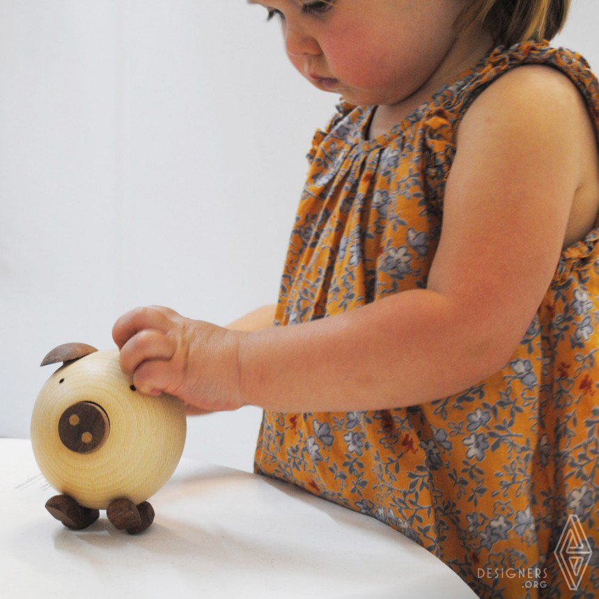 Movable wooden animals Toy