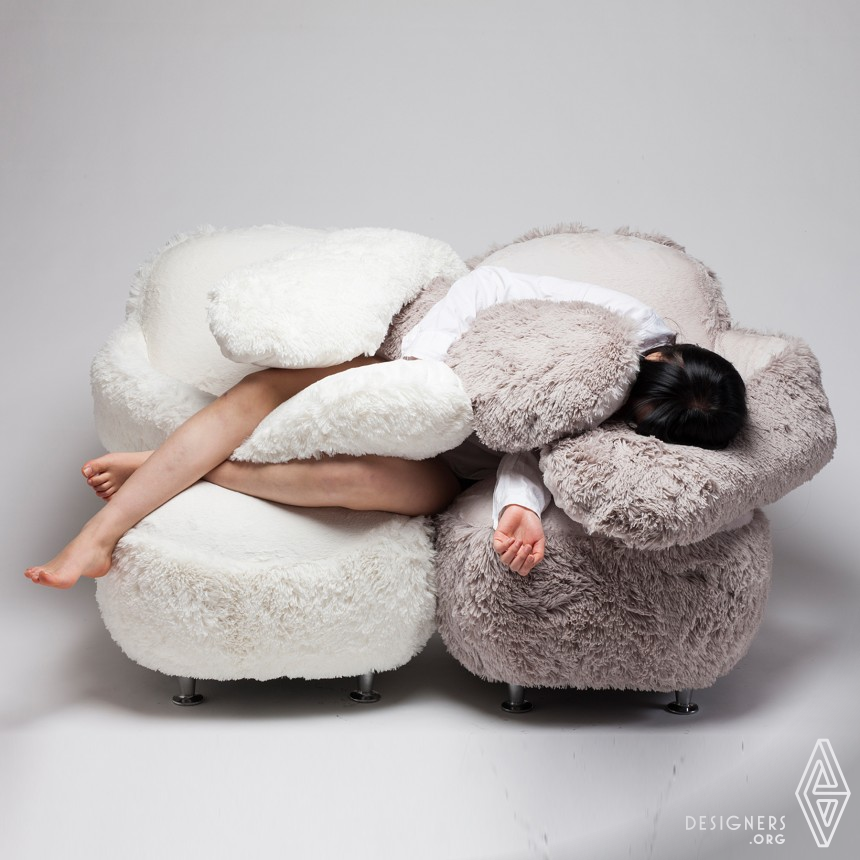 Free hug sofa  IMG #2