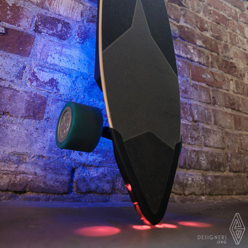 Huger board Electronic  skateboard