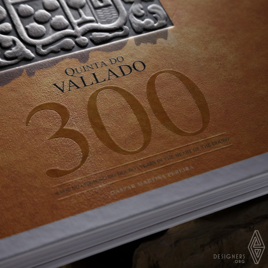 300 Years in the heart of the Douro Book