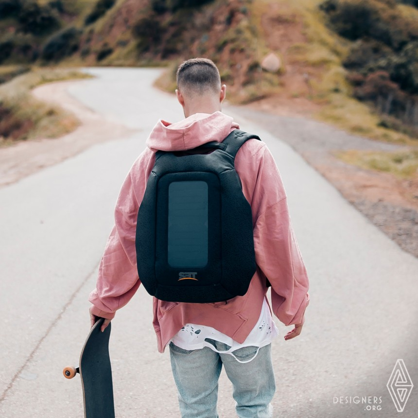 Numi smart outlet travel backpack