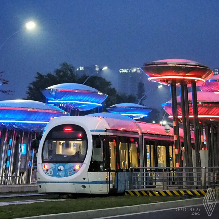 Zhuhai Tram Platform of Line 1 IMG #2