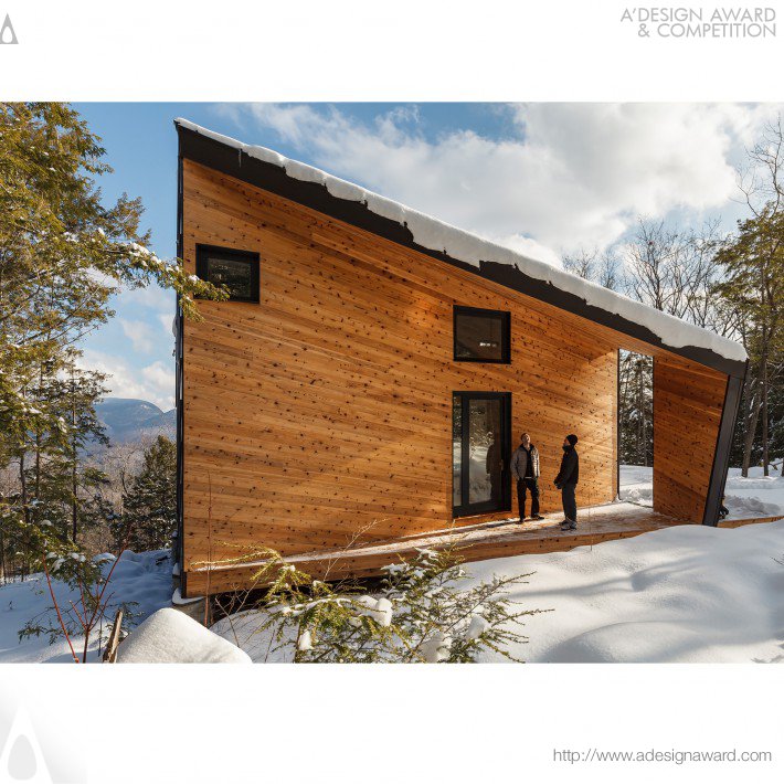 cabin-on-a-rock-by-isamu-kanda-4