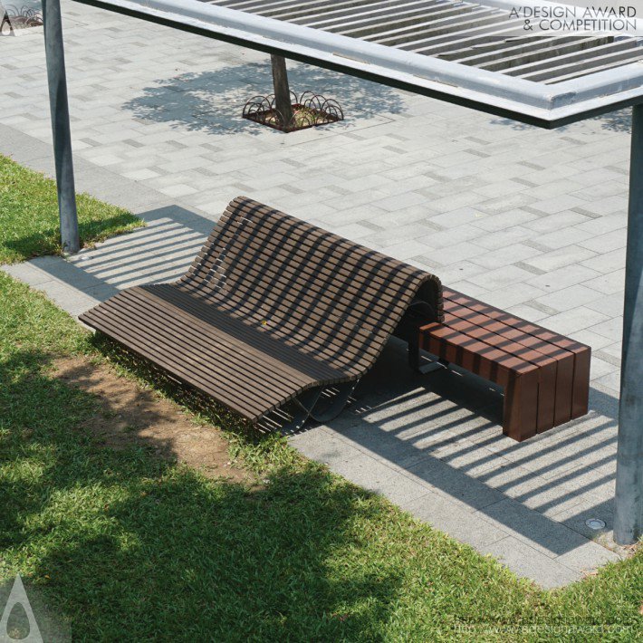 Hack a Bench by Dylan Kwok &amp; Hinz Pak