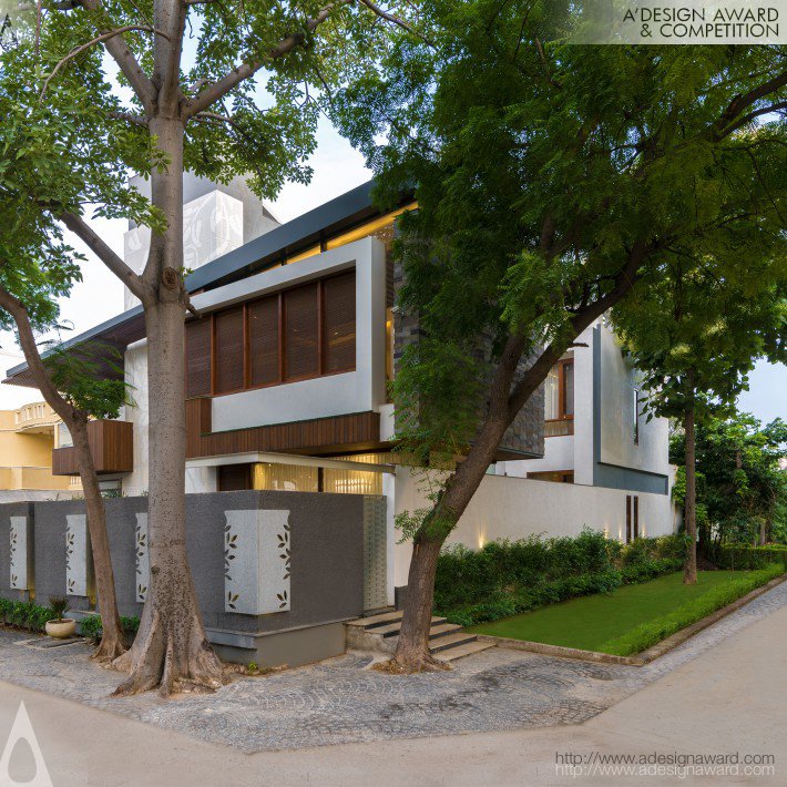 Purple Studio - R S A Residential House