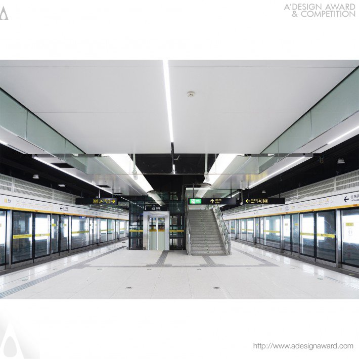 Subway by Newsdays , Qingdao Metro