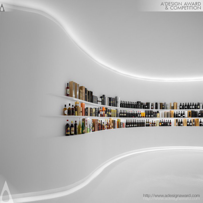 Ricardo Porto Ferreira - Portugal Vineyards Retail Space