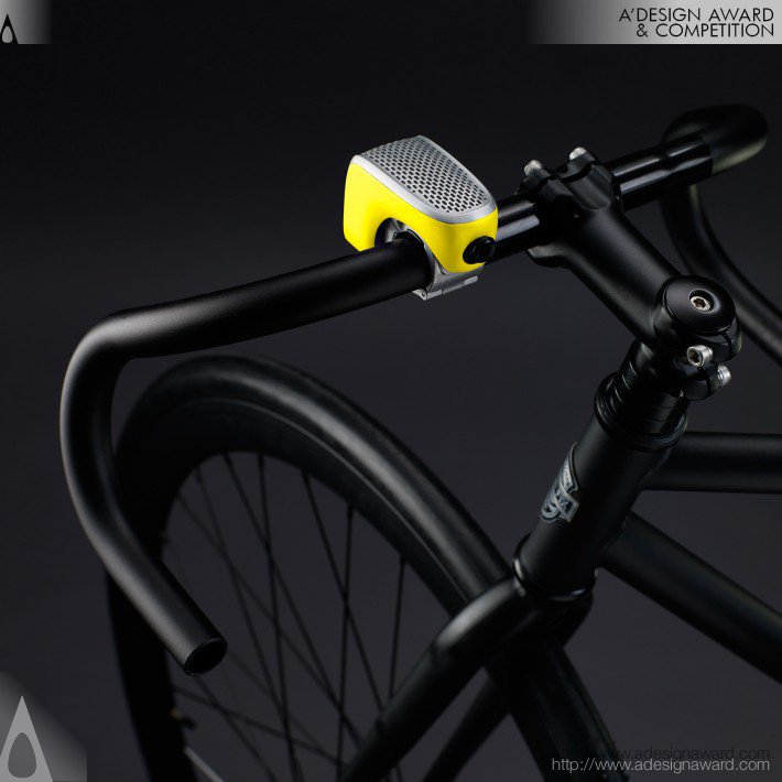 Smart Bicycle Accessory by Maform