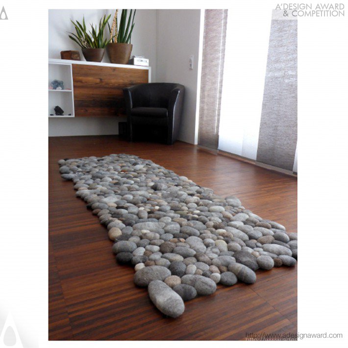 felt-stone-rug-by-martina-schuhmann