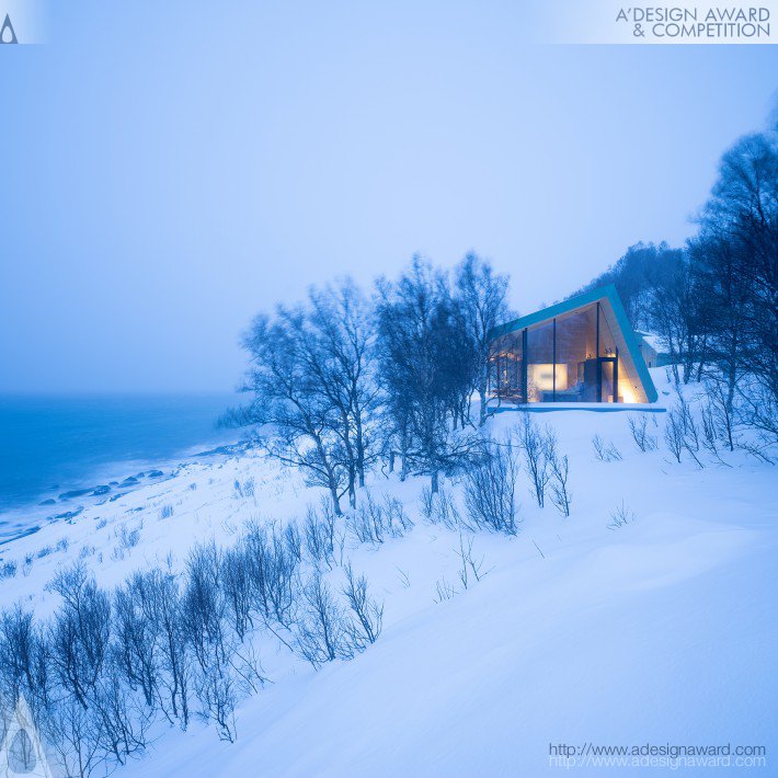 Snorre Stinessen - Lyngen Aurora Chalet